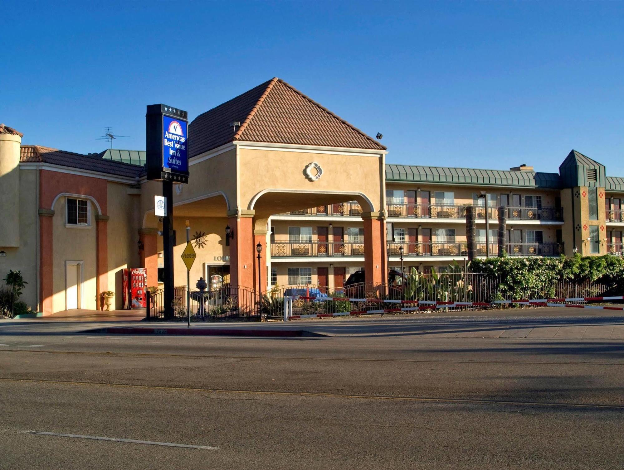 Hotel Heritage El Monte Exterior photo